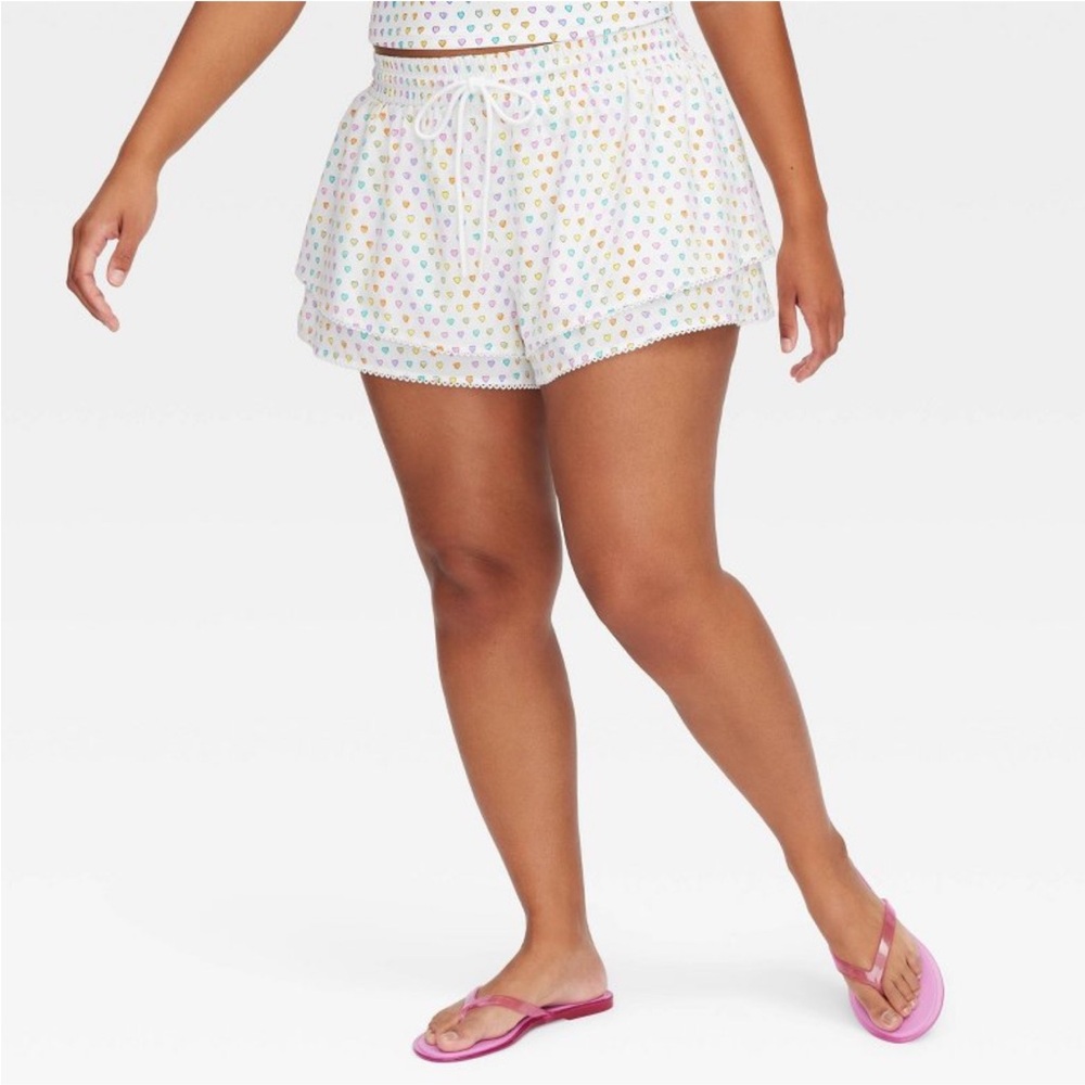 Women’s disco heart wave shorts size large. Roller rabbit for target.